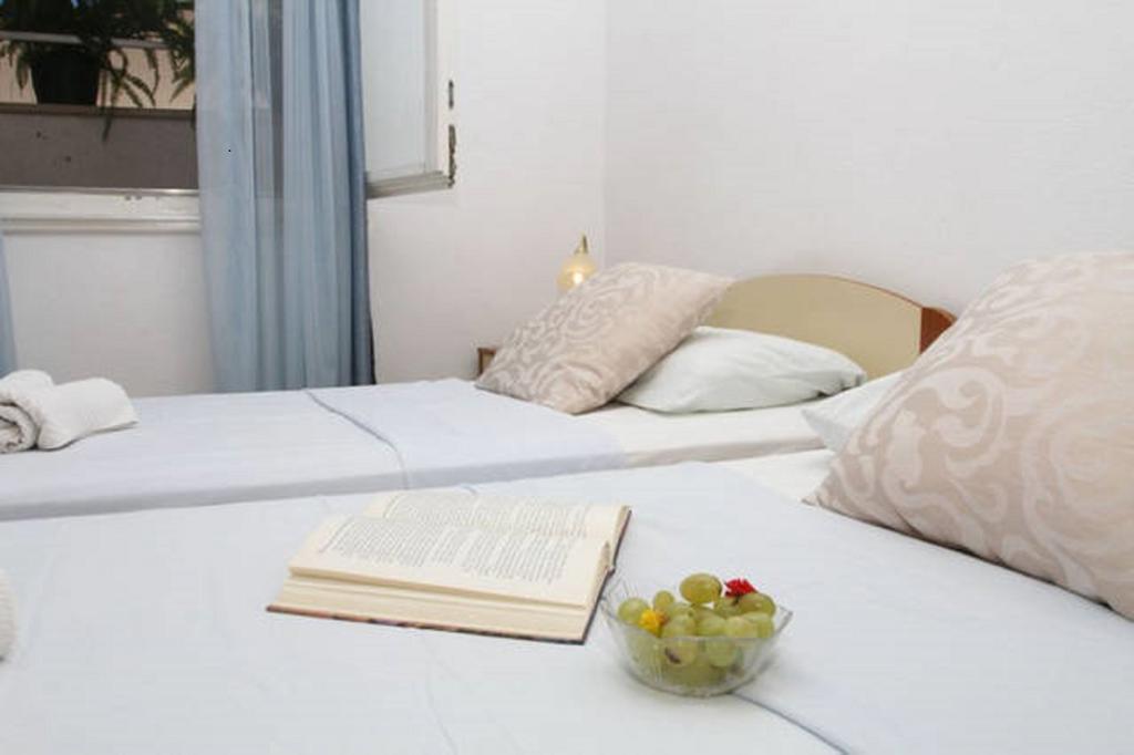 Lana Apartments Trogir Exterior foto